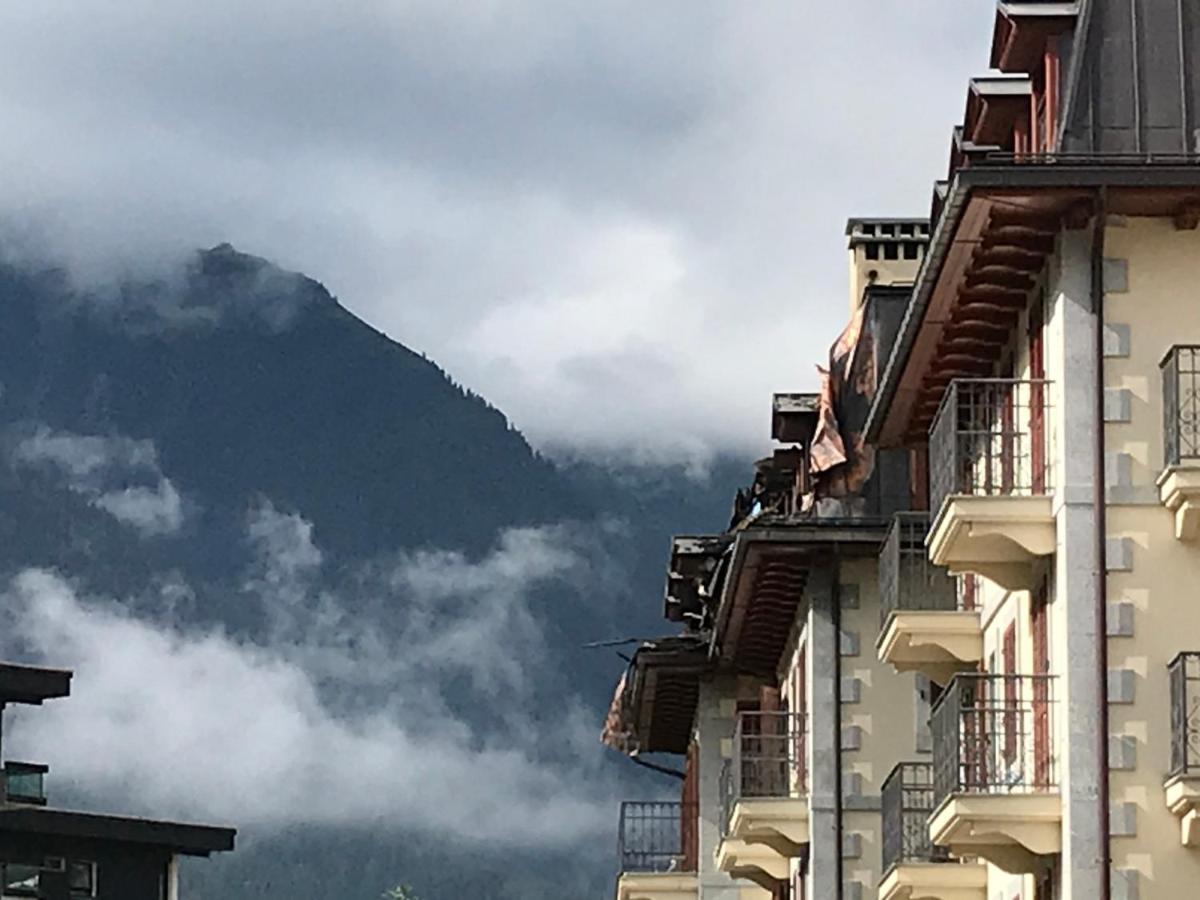 T2 Centre Chamonix Avec Parking Prive Et Wifi - Fr-1-507-42 Apartment Luaran gambar